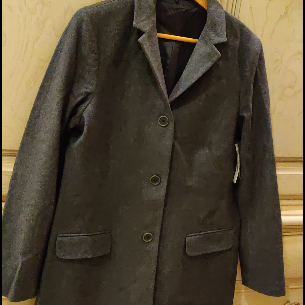 nwt Theory Wool Coat USA-made